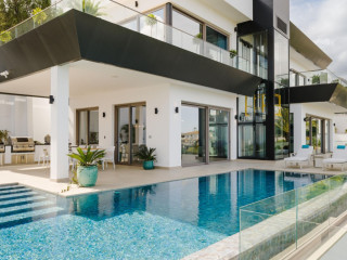Διπλό Γυαλί - Double Glazing / Insulated Glass Unit